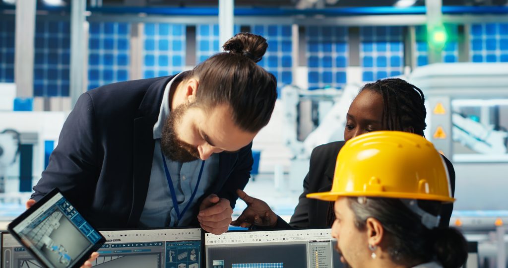 team-solar-panels-plant-managers-engineer-discussing-how-harness-sun-power-teamworking